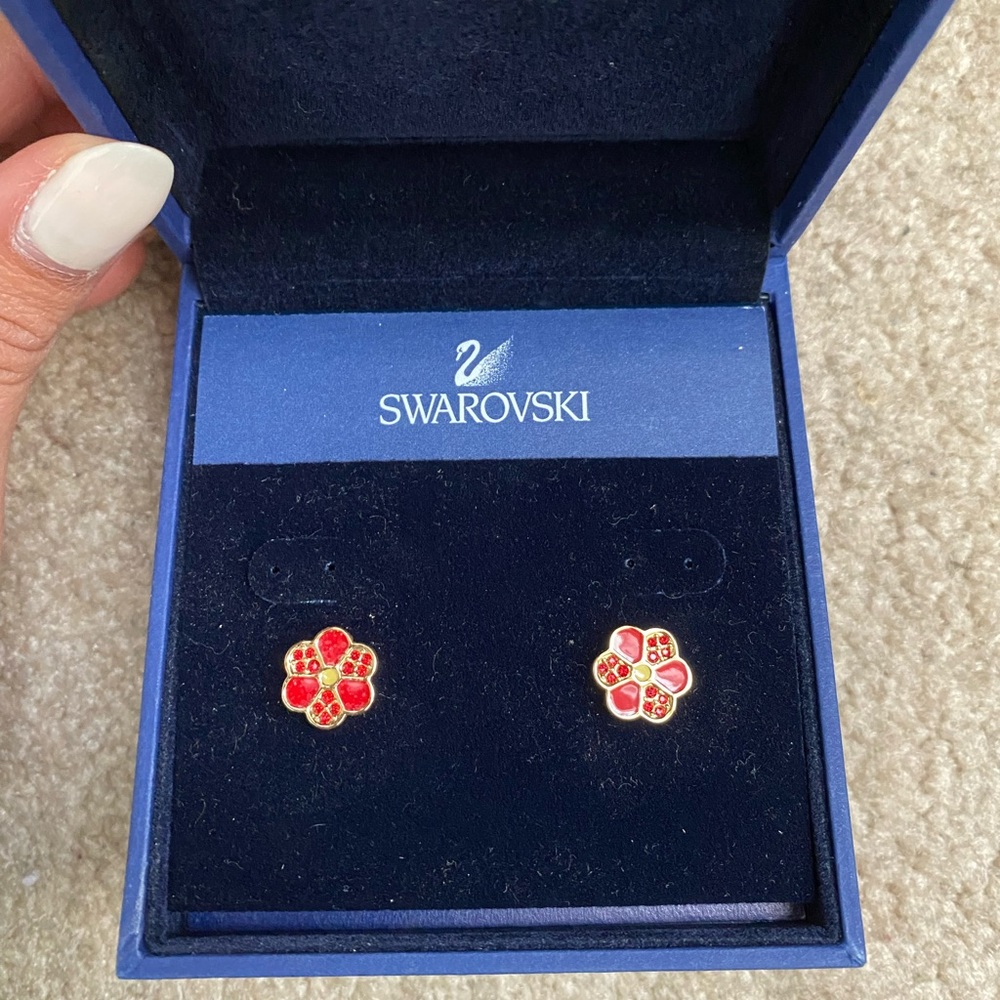 Swarovski Red Flower Gold Crystal Earrings